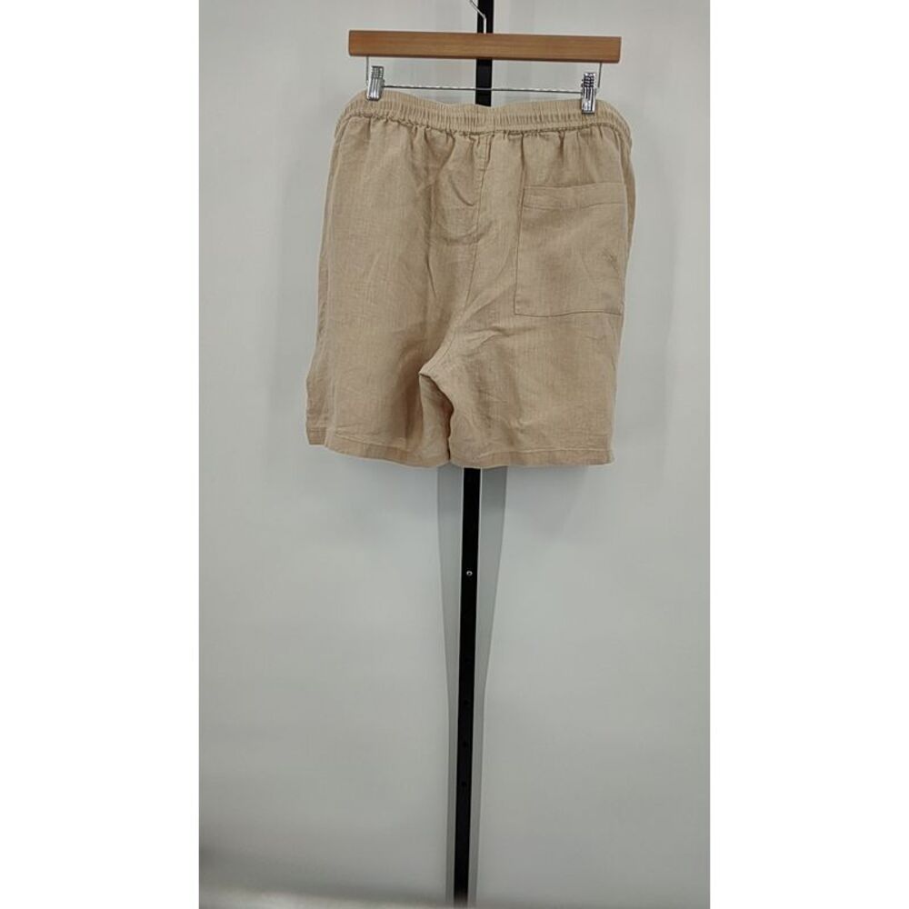 Quince Men's Linen-Blend Drawstring Shorts in Tan - Picture 2 of 2